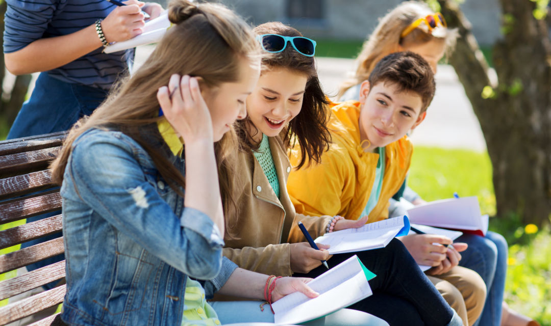 Adolescentes en casa. ¿Cuáles son sus necesidades alimenticias?