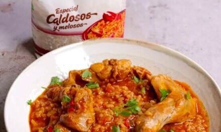 Arroz meloso con conejo y salsa de romesco